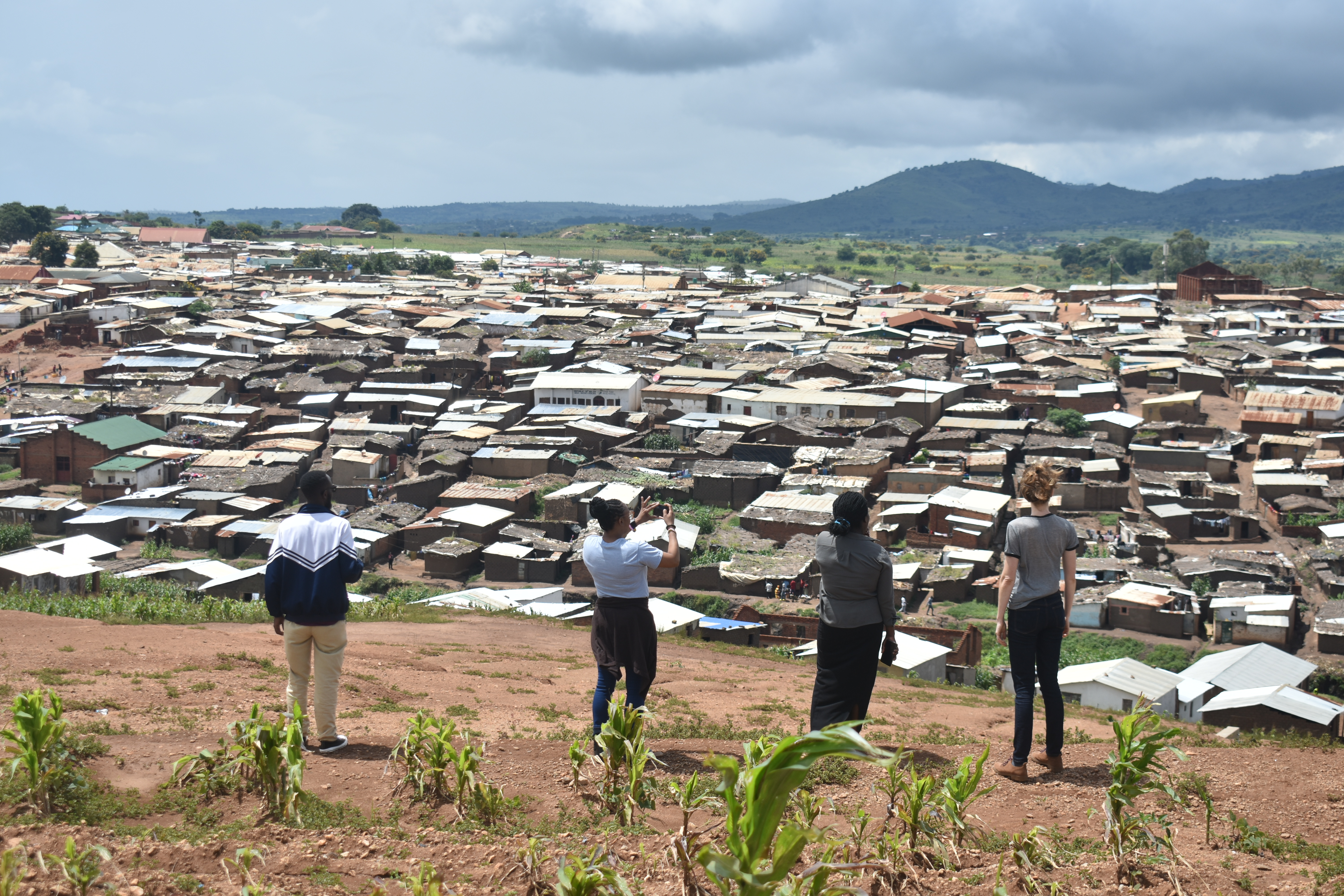 SLU Students at Refugee Camp