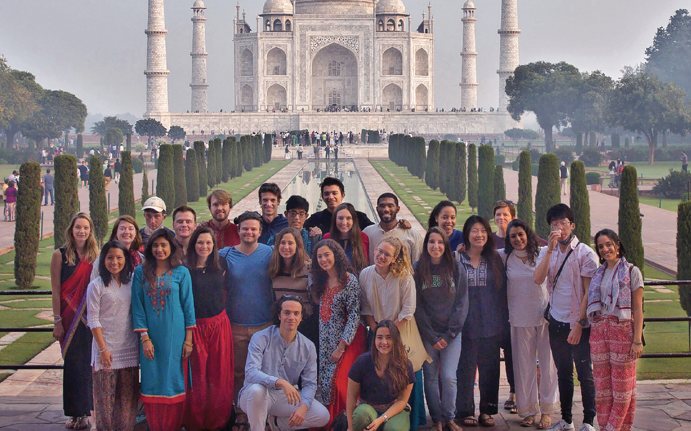 ITC 2018 Babson Visiting Taj Mahal