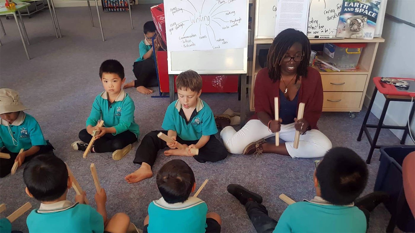 A student teacher from IU Bloomington teaches an elementary school in Auckland, New Zealand