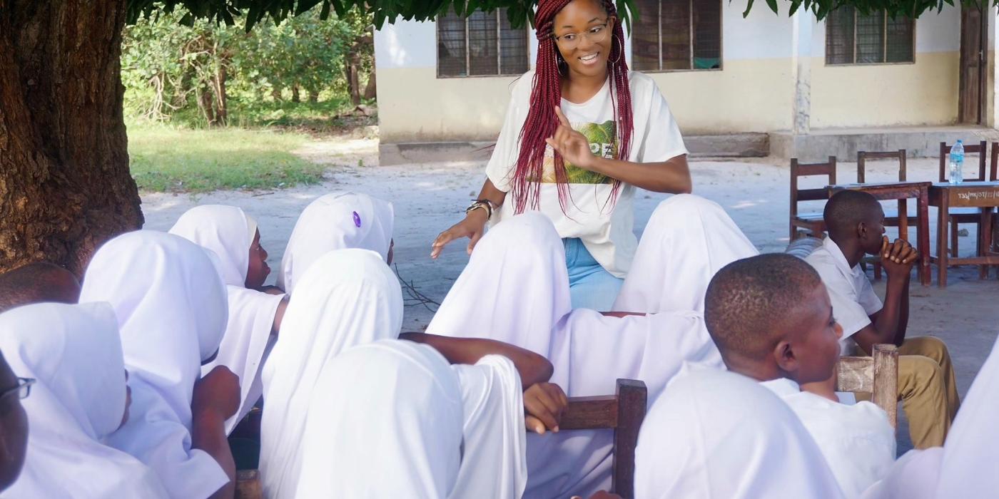 A UIUC Student teaches in Tanzania