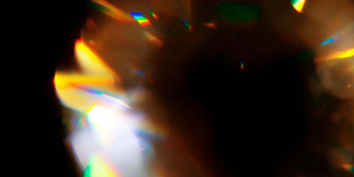 light refracting in multiple colors