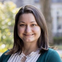 Rachel Scholten Headshot