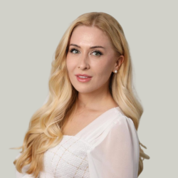 Ksenia Maiorova photo