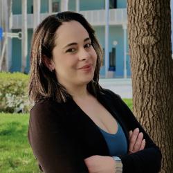 Anaberly Chaviano headshot