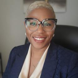 Christina Thompson head shot