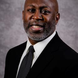 Head shot Brandis Phillips