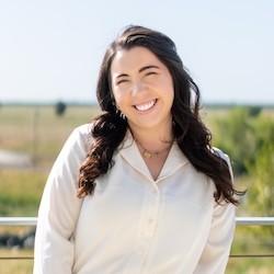 Headshot of Kassity Veloz