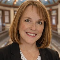 Headshot - Lisa Ho, Advocacy Coordinator