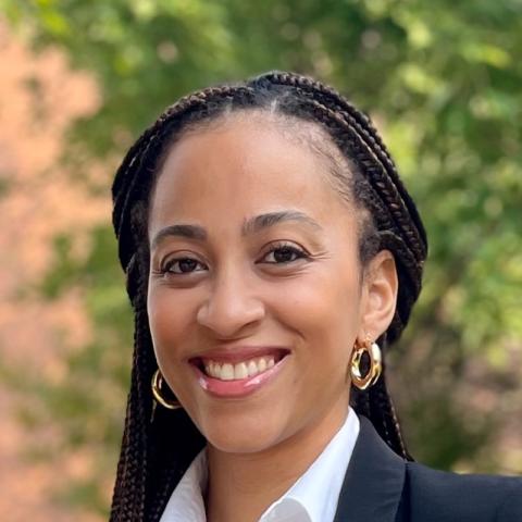 headshot of Noelle Baldwin