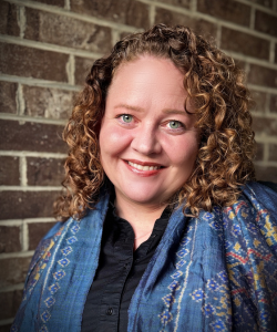 Lucinda Morgan headshot