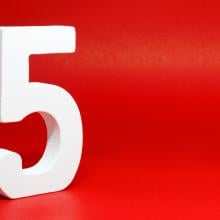 the number 5 on a red background
